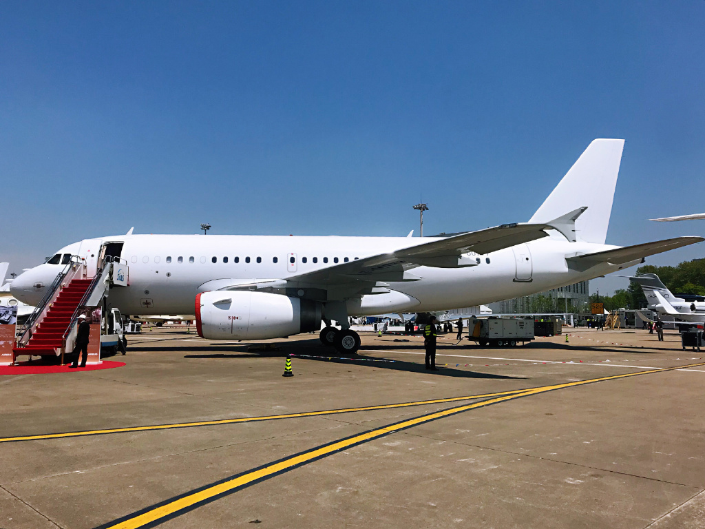 空中客车A319CJ公务机-0.jpg